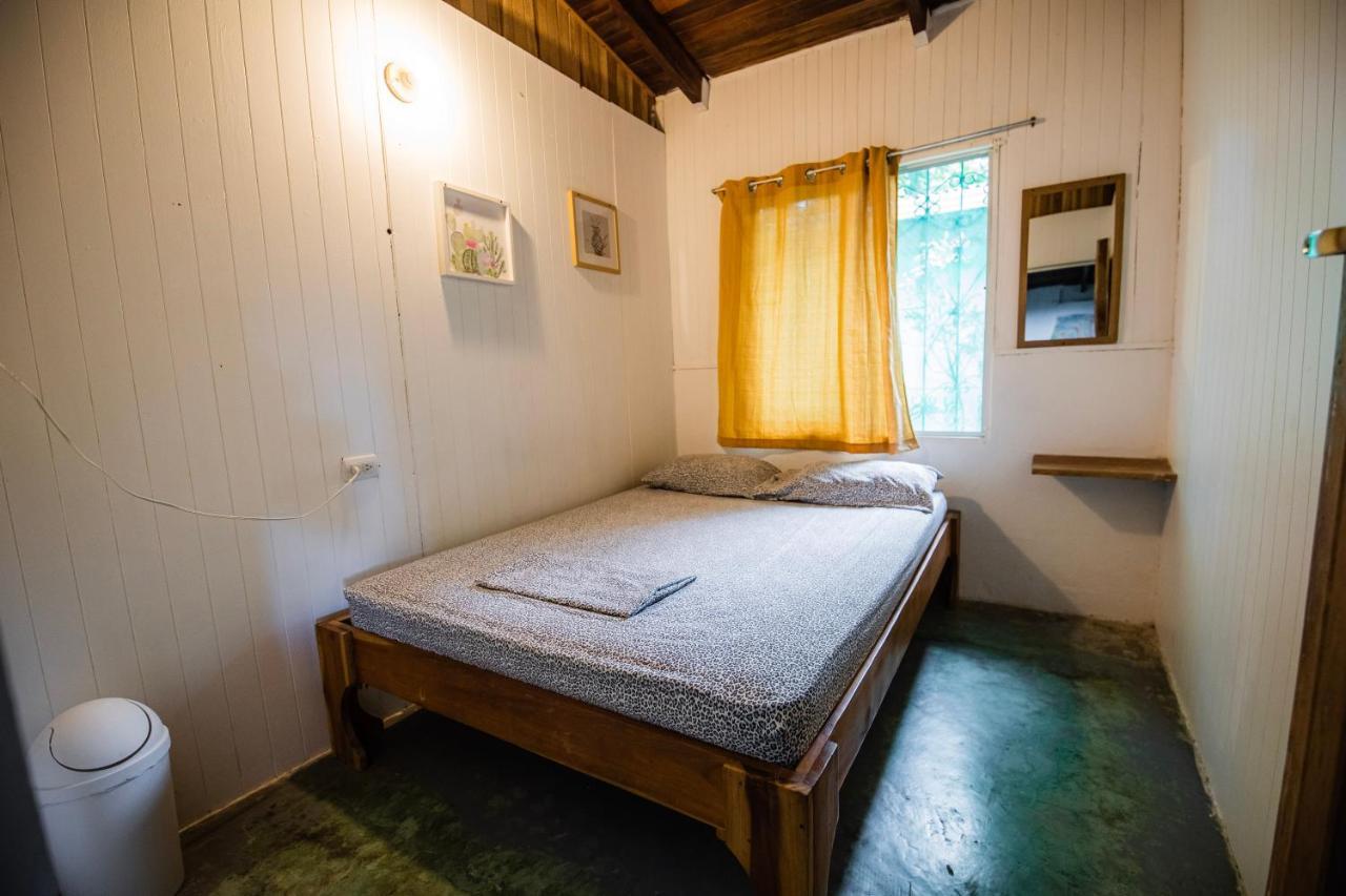 Pura Vida Mini Hostel Santa Teresa Playa Santa Teresa  ภายนอก รูปภาพ